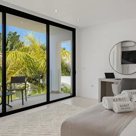 Karat Esmeralda Costa Adeje