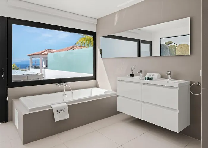 וילה Karat Esmeralda אדחה