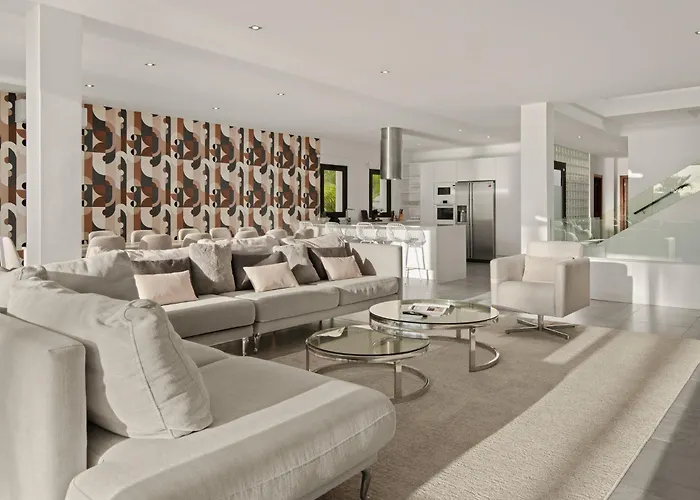 וילה Karat Esmeralda