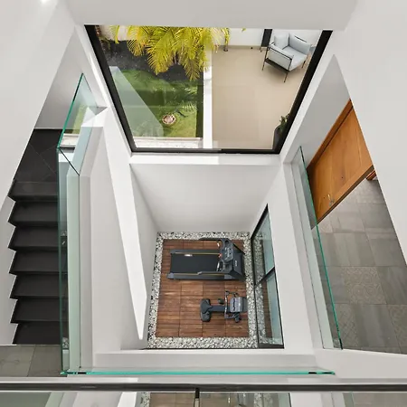 Karat Esmeralda Villa *