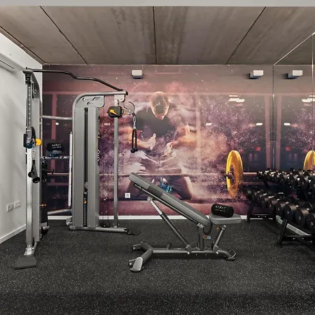 Karat Esmeralda Вілла Адехе