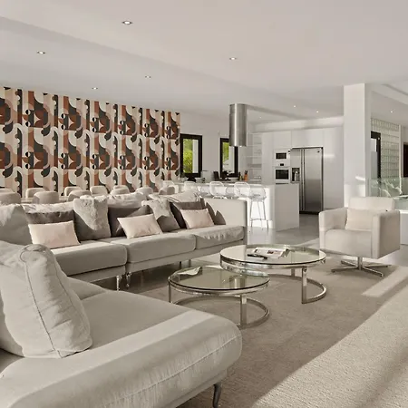 Вілла Karat Esmeralda